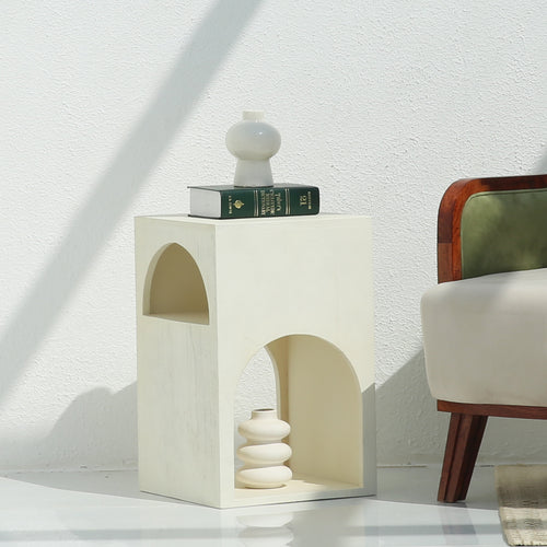 Side Table & Pouf