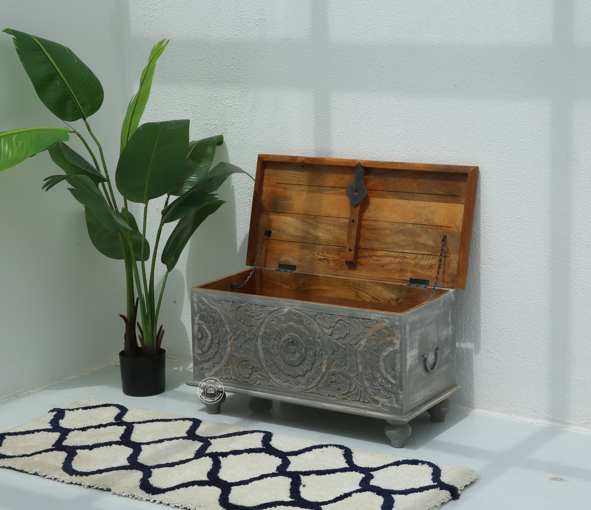 Zaya wooden Carved Trunk Box