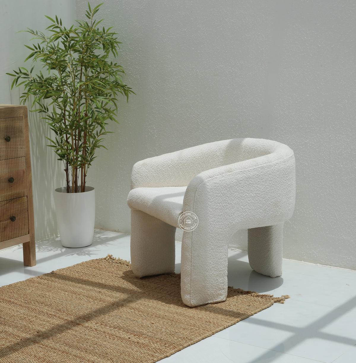 Urbo Arm Chair (boucle white)
