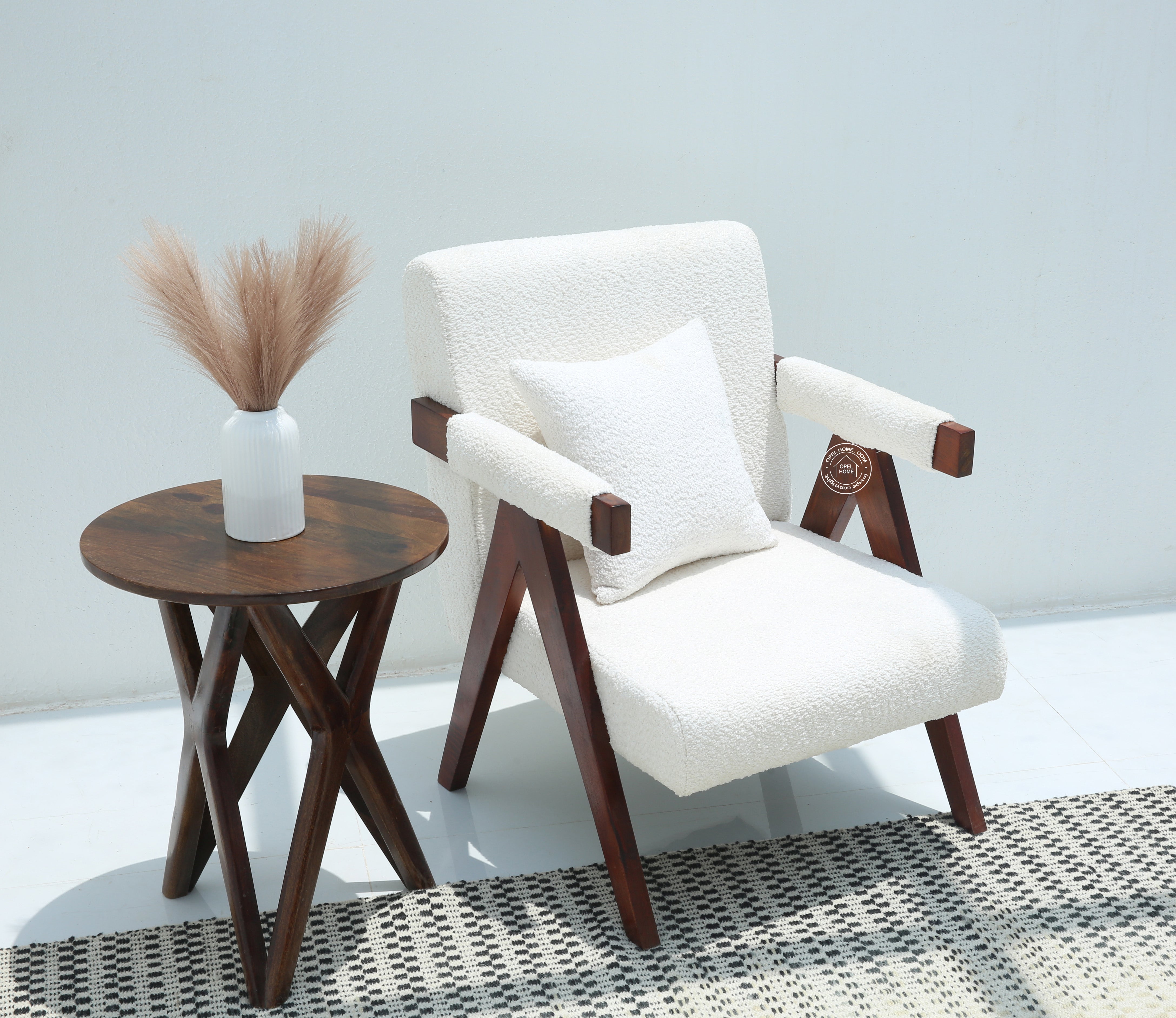 Antony Arm Chair Without Pillow (Cotton, white boucle)