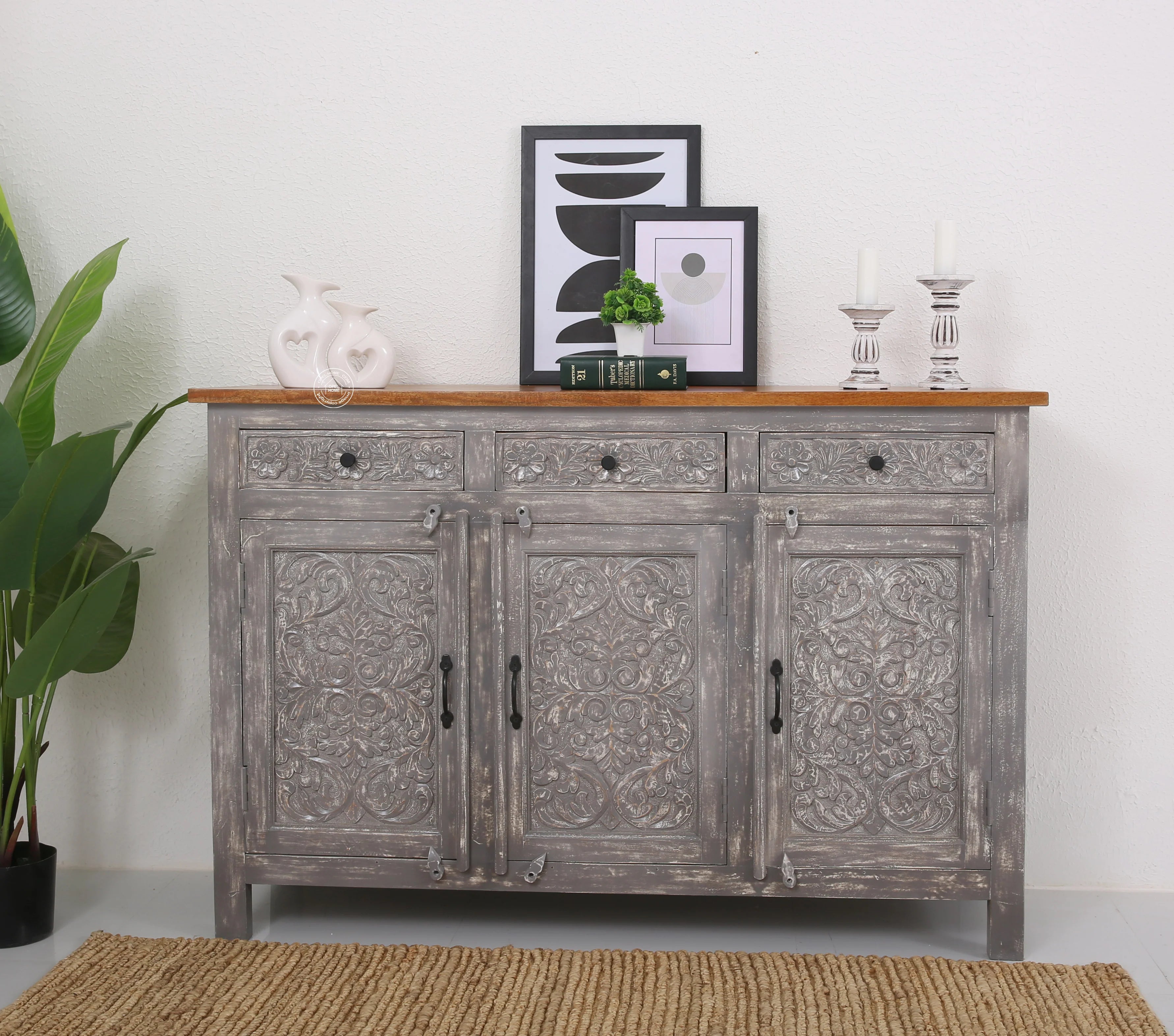 Iris wooden 3 door 3 Drawers Sideboard (Multiple Colors Options).
