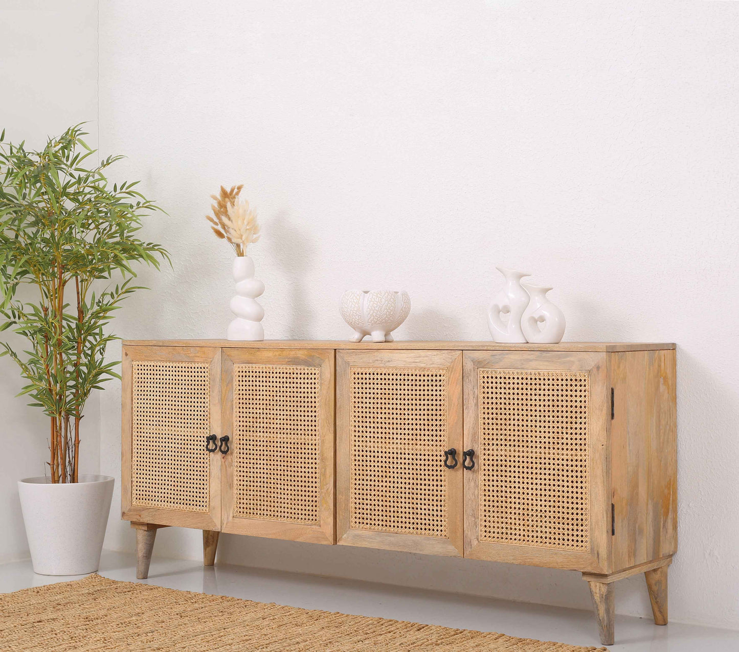 David  Rattan Media Unit/Buffet
