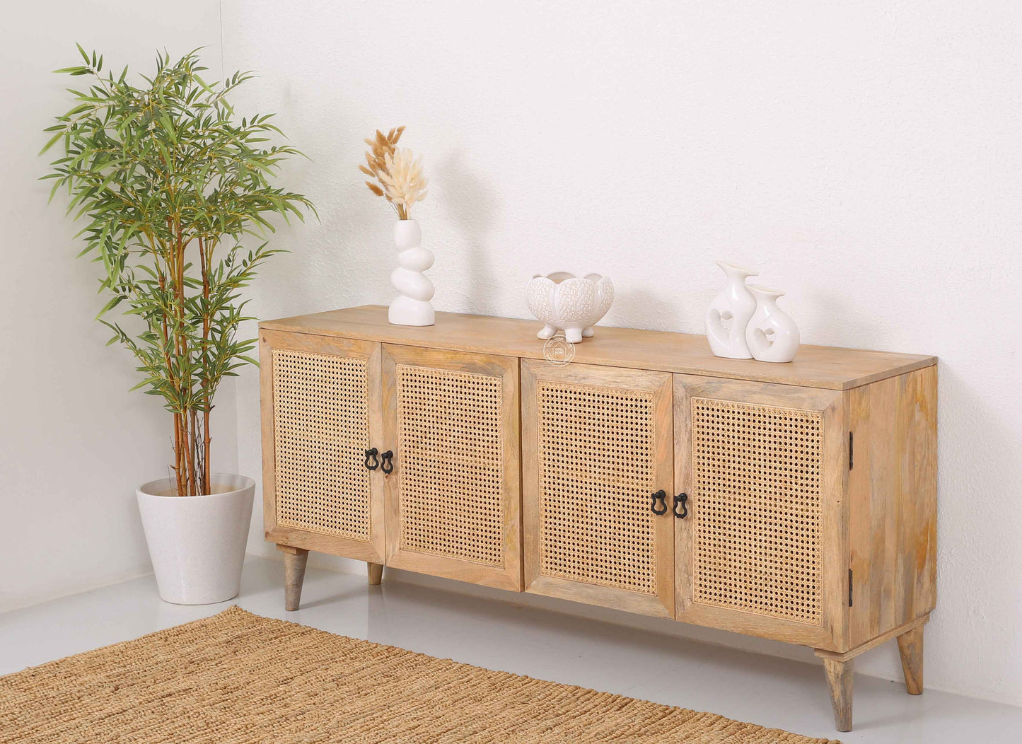 David  Rattan Media Unit/Buffet