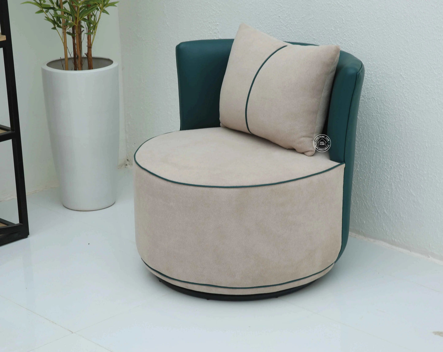 Flow Revolving Arm Chair – 360 Swivel, Boucle Cream Upholstery | Opelhome UAE