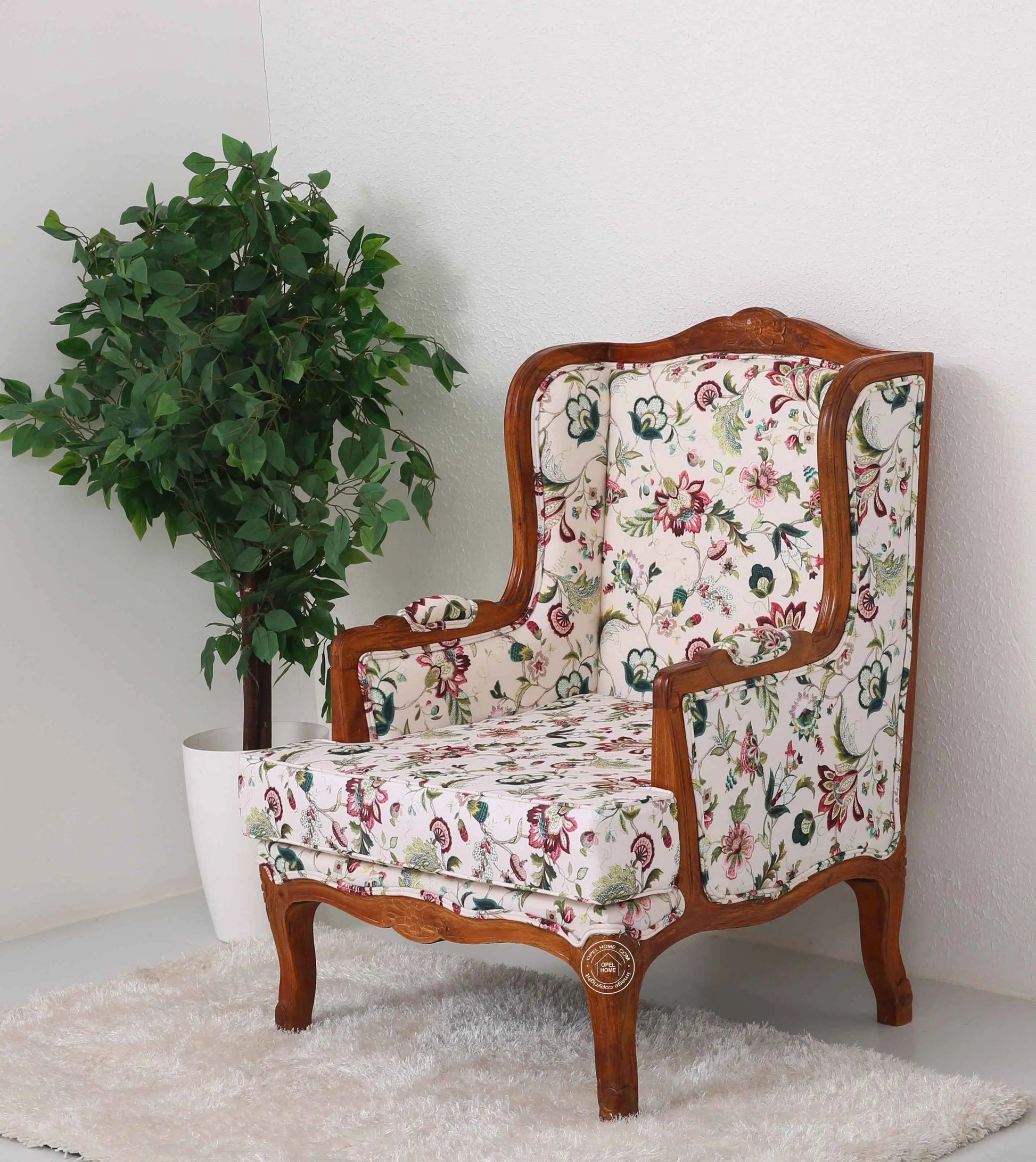 Modura Wooden Lounge Chair – Solid Rosewood, Honey Finish, Boucle Fabric | Opelhome UAE