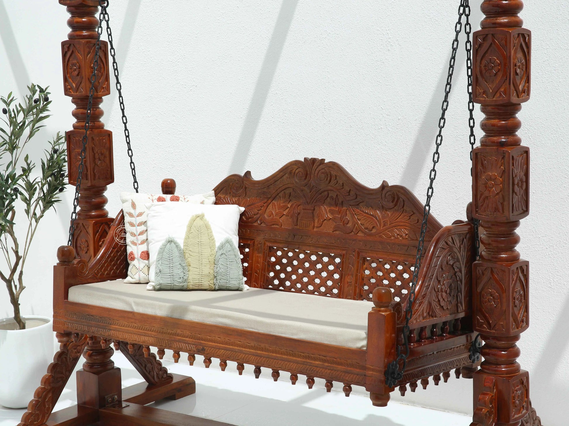 Oliver wooden swing chairs