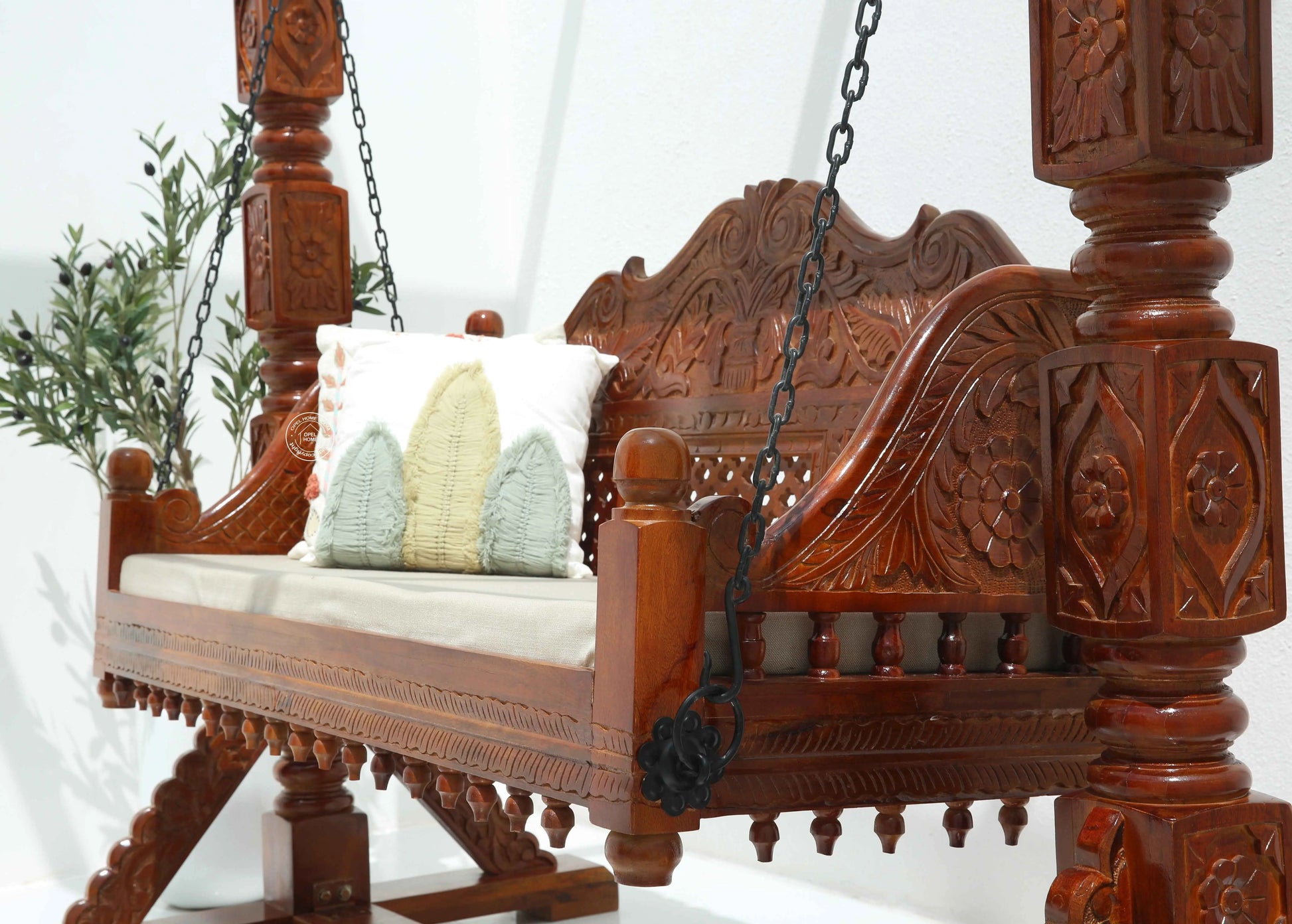 Oliver wooden swing chairs