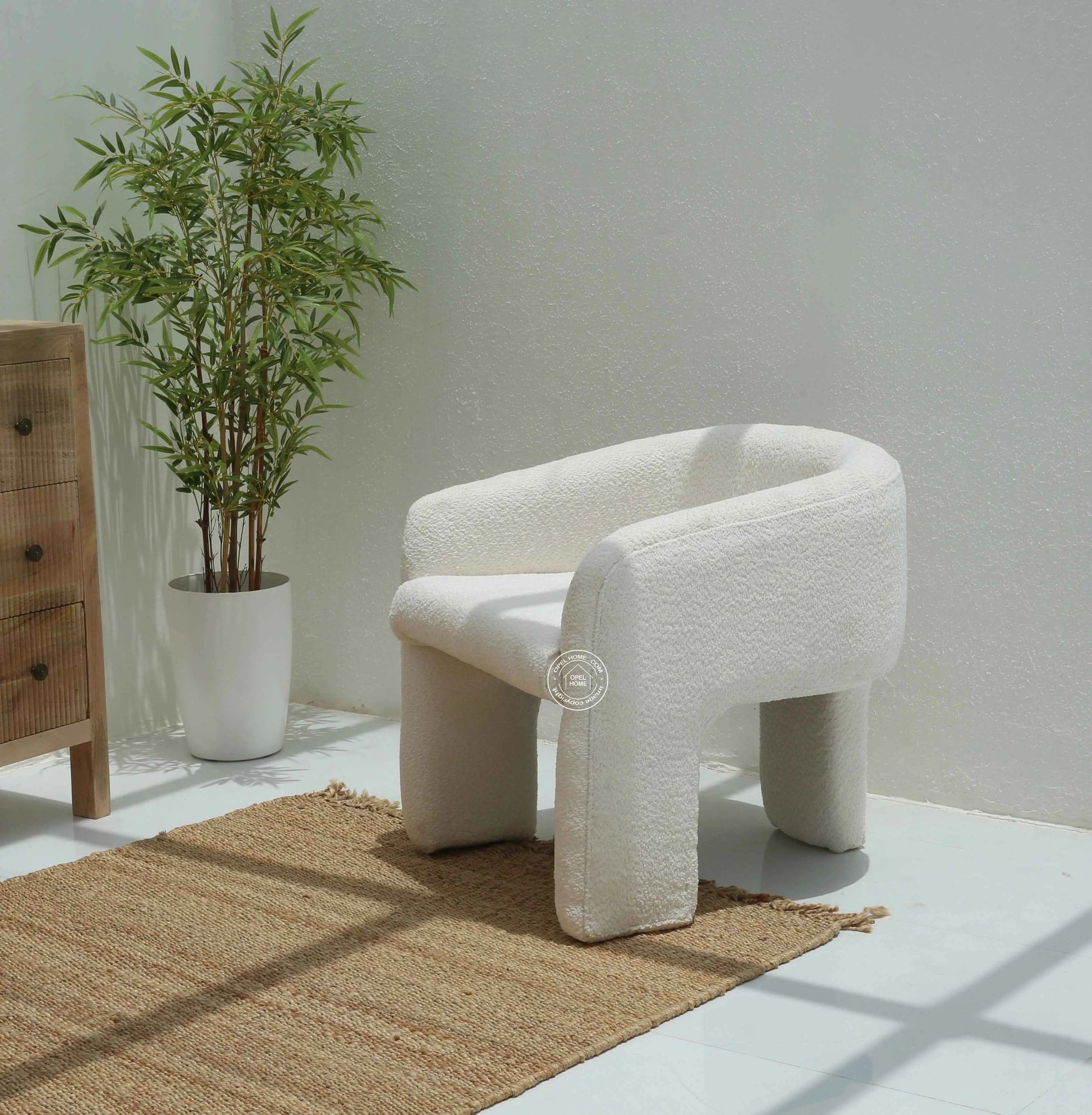 Urbo Arm Chair (boucle white)