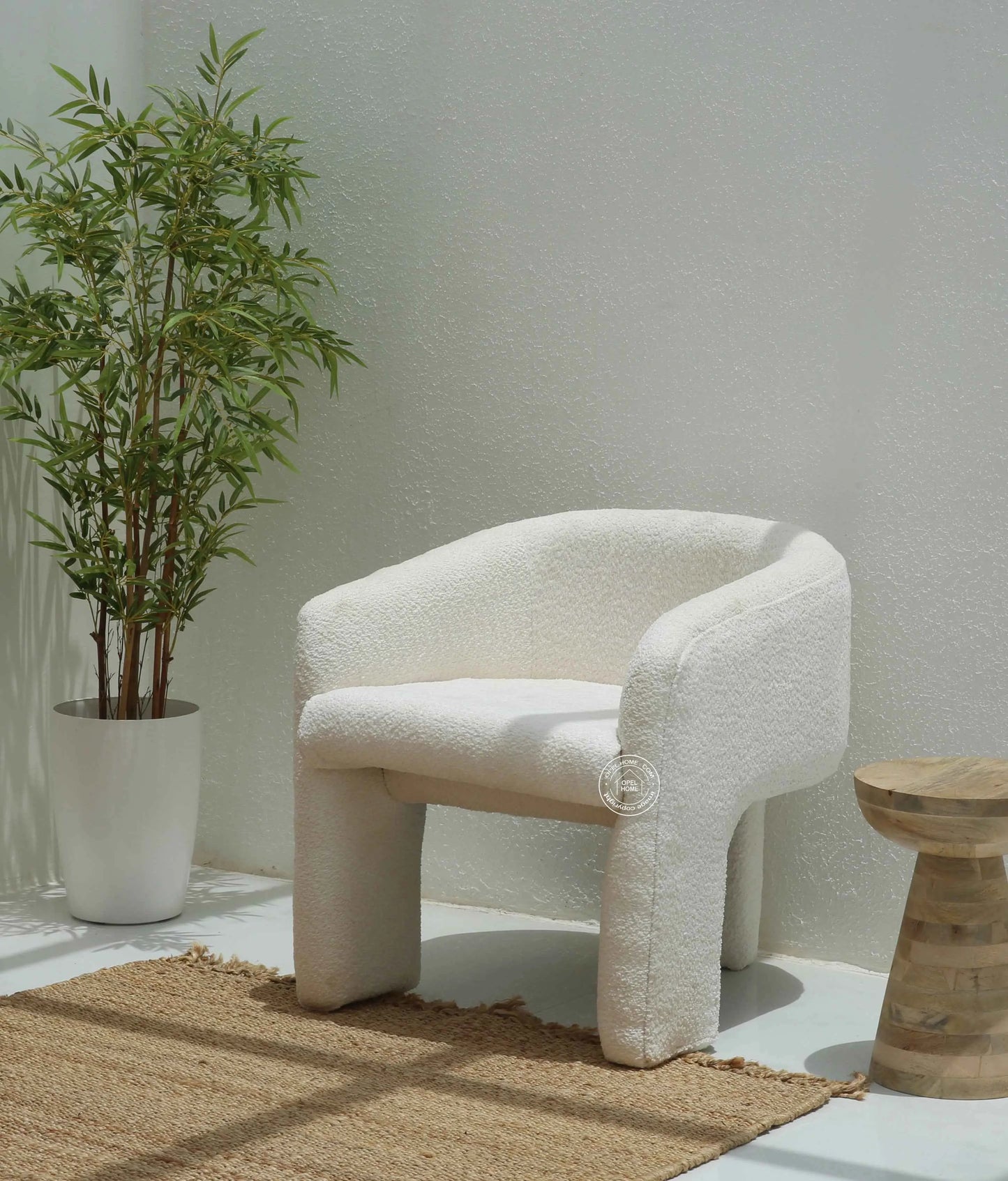 Urbo Arm Chair (boucle white)